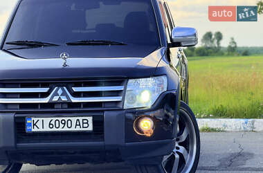 Внедорожник / Кроссовер Mitsubishi Pajero Wagon 2007 в 