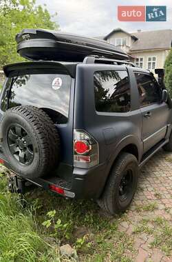 Внедорожник / Кроссовер Mitsubishi Pajero Wagon 2004 в 