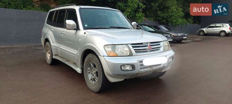 Mitsubishi Pajero Wagon 2005