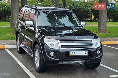 Mitsubishi Pajero Wagon 2014