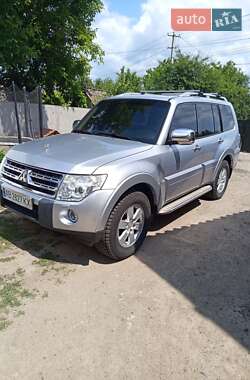 Внедорожник / Кроссовер Mitsubishi Pajero Wagon 2007 в Ильинцах
