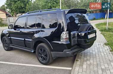 Внедорожник / Кроссовер Mitsubishi Pajero Wagon 2008 в 