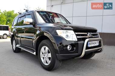Внедорожник / Кроссовер Mitsubishi Pajero Wagon 2008 в 