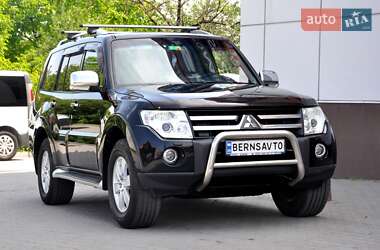 Внедорожник / Кроссовер Mitsubishi Pajero Wagon 2008 в Львове