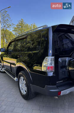 Позашляховик / Кросовер Mitsubishi Pajero Wagon 2007 в 