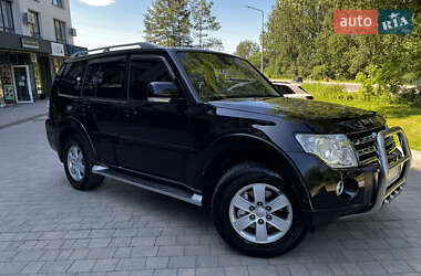 Позашляховик / Кросовер Mitsubishi Pajero Wagon 2007 в 