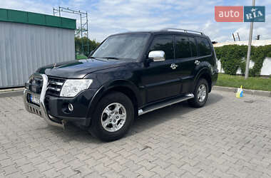 Внедорожник / Кроссовер Mitsubishi Pajero Wagon 2007 в Хмельницком
