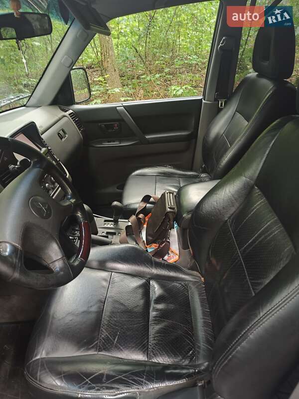 Позашляховик / Кросовер Mitsubishi Pajero Wagon 2003 в Харкові