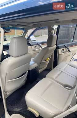 Внедорожник / Кроссовер Mitsubishi Pajero Wagon 2007 в 