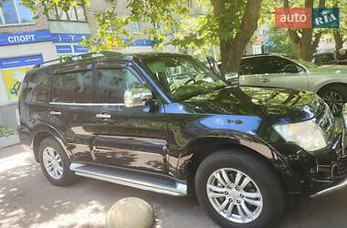Позашляховик / Кросовер Mitsubishi Pajero Wagon 2012 в Миколаєві