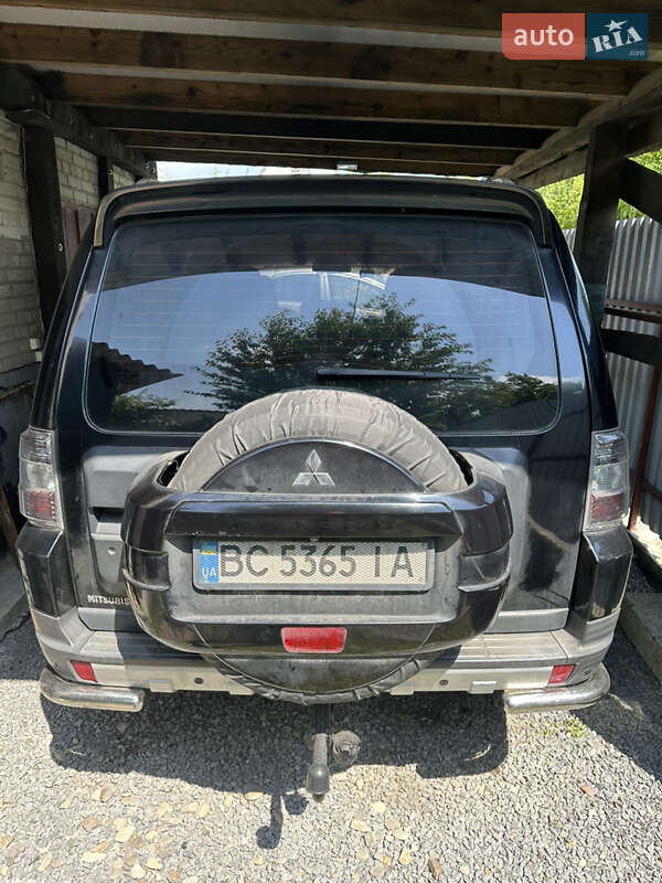 Позашляховик / Кросовер Mitsubishi Pajero Wagon 2007 в Львові фото 9 Позашляховик / Кросовер Mitsubishi Pajero Wagon 2007 в Львові