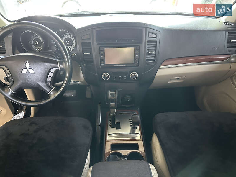 Позашляховик / Кросовер Mitsubishi Pajero Wagon 2007 в Львові фото 21 Позашляховик / Кросовер Mitsubishi Pajero Wagon 2007 в Львові