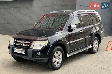 Внедорожник / Кроссовер Mitsubishi Pajero Wagon 2007 в 