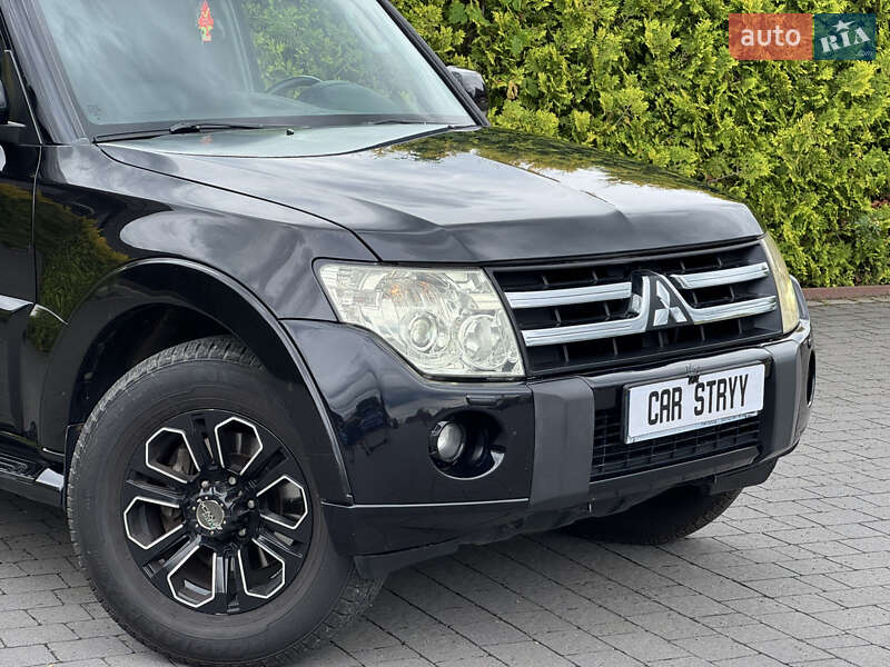 Внедорожник / Кроссовер Mitsubishi Pajero Wagon 2008 в Стрые