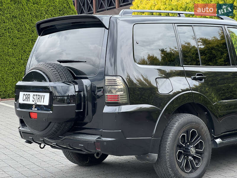 Внедорожник / Кроссовер Mitsubishi Pajero Wagon 2008 в Стрые