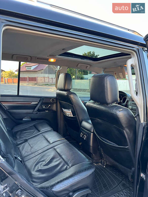 Внедорожник / Кроссовер Mitsubishi Pajero Wagon 2007 в Ивано-Франковске