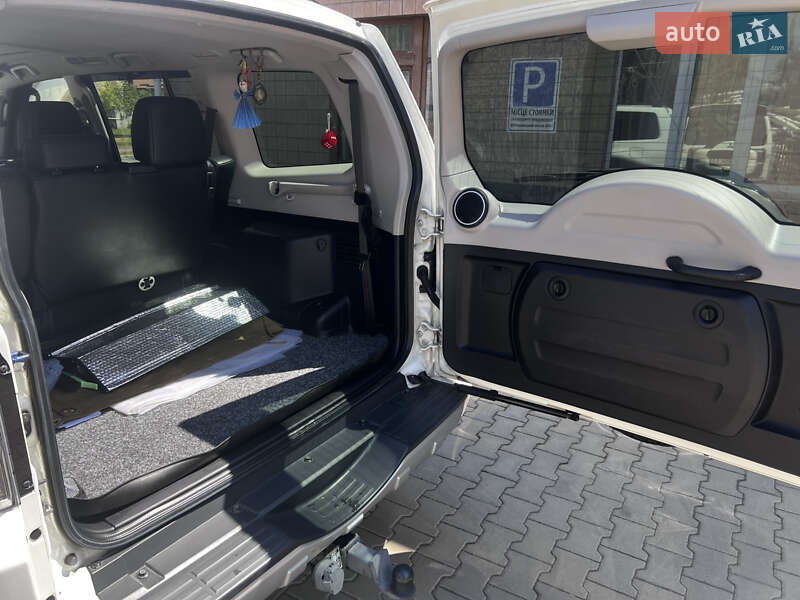 Внедорожник / Кроссовер Mitsubishi Pajero Wagon 2012 в Малине