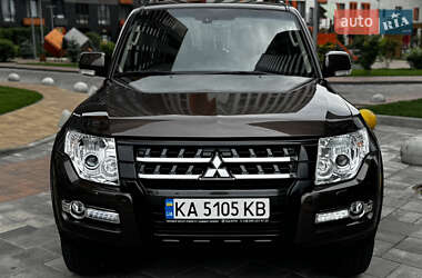 Внедорожник / Кроссовер Mitsubishi Pajero Wagon 2019 в 