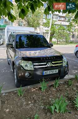 Внедорожник / Кроссовер Mitsubishi Pajero Wagon 2010 в Николаеве