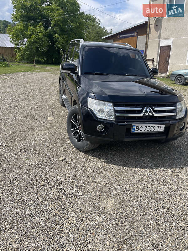 Внедорожник / Кроссовер Mitsubishi Pajero Wagon 2008 в Ивано-Франковске