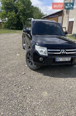 Внедорожник / Кроссовер Mitsubishi Pajero Wagon 2008 в 