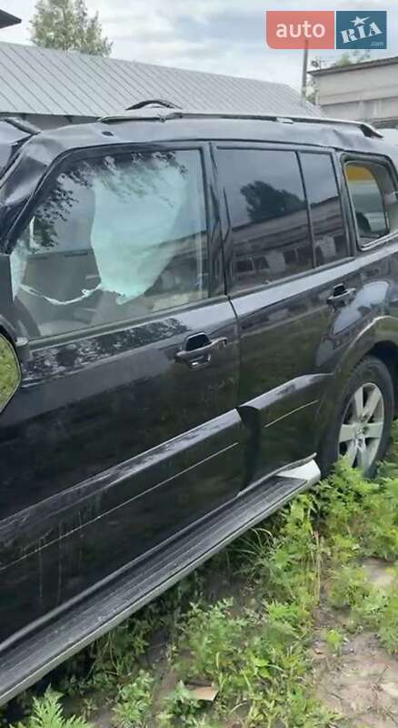 Внедорожник / Кроссовер Mitsubishi Pajero Wagon 2009 в Киеве