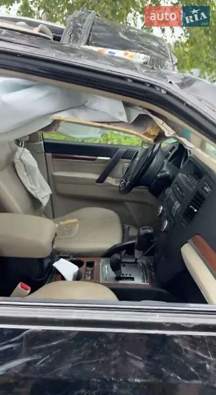 Внедорожник / Кроссовер Mitsubishi Pajero Wagon 2009 в Киеве