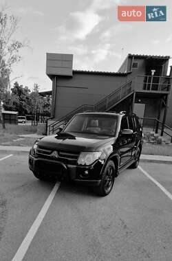 Внедорожник / Кроссовер Mitsubishi Pajero Wagon 2008 в Чернигове
