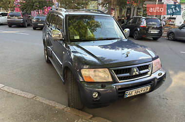 Позашляховик / Кросовер Mitsubishi Pajero Wagon 2006 в Кривому Розі