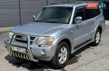 Позашляховик / Кросовер Mitsubishi Pajero Wagon 2005 в 