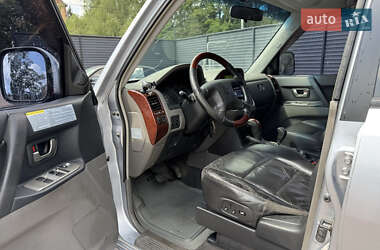Позашляховик / Кросовер Mitsubishi Pajero Wagon 2005 в 