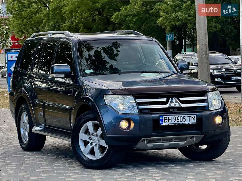Позашляховик / Кросовер Mitsubishi Pajero Wagon 2008 в Одесі