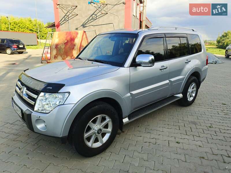 Mitsubishi Pajero Wagon 2008