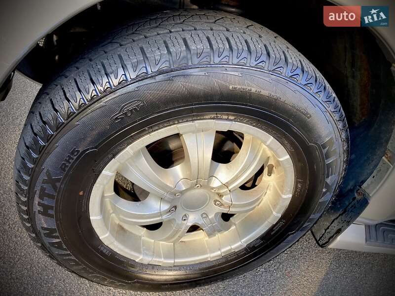 Внедорожник / Кроссовер Mitsubishi Pajero Wagon 2007 в Киеве