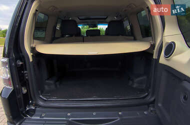Внедорожник / Кроссовер Mitsubishi Pajero Wagon 2014 в 