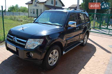 Mitsubishi Pajero Wagon 2008