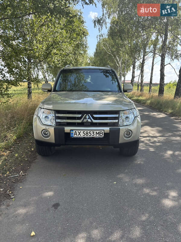 Mitsubishi Pajero Wagon 2007
