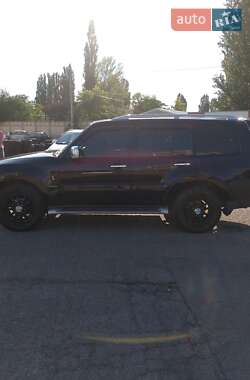 Внедорожник / Кроссовер Mitsubishi Pajero Wagon 2008 в 