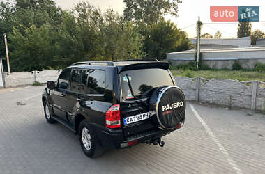 Внедорожник / Кроссовер Mitsubishi Pajero Wagon 2006 в 