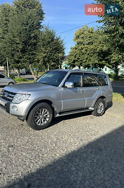 Внедорожник / Кроссовер Mitsubishi Pajero Wagon 2008 в 