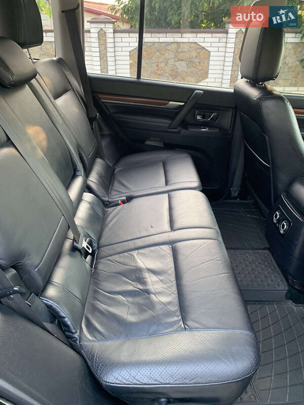 Позашляховик / Кросовер Mitsubishi Pajero Wagon 2007 в Умані фото 18 Позашляховик / Кросовер Mitsubishi Pajero Wagon 2007 в Умані