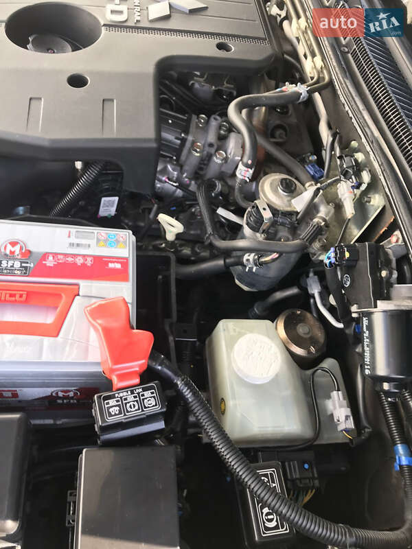 Позашляховик / Кросовер Mitsubishi Pajero Wagon 2011 в Одесі