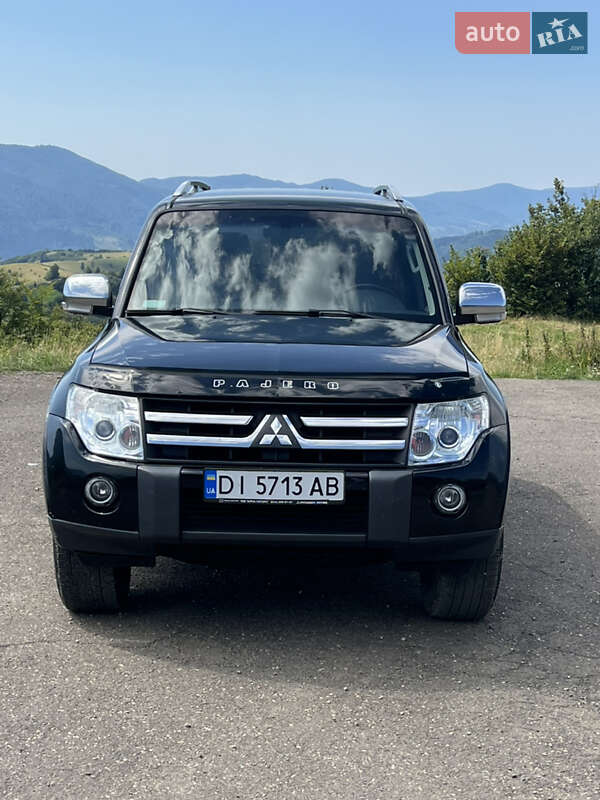 Внедорожник / Кроссовер Mitsubishi Pajero Wagon 2008 в Тячеве