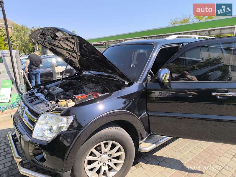 Позашляховик / Кросовер Mitsubishi Pajero Wagon 2008 в Івано-Франківську фото 13 Позашляховик / Кросовер Mitsubishi Pajero Wagon 2008 в Івано-Франківську