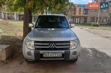 Позашляховик / Кросовер Mitsubishi Pajero Wagon 2011 в Харкові