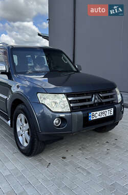 Позашляховик / Кросовер Mitsubishi Pajero Wagon 2007 в Буську