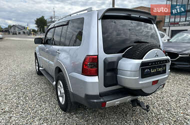 Внедорожник / Кроссовер Mitsubishi Pajero Wagon 2008 в 