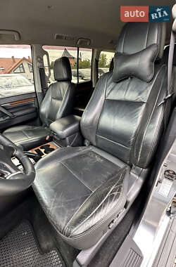Внедорожник / Кроссовер Mitsubishi Pajero Wagon 2008 в 