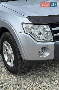 Внедорожник / Кроссовер Mitsubishi Pajero Wagon 2008 в 