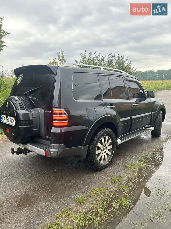Внедорожник / Кроссовер Mitsubishi Pajero Wagon 2008 в Киеве фото 6 Внедорожник / Кроссовер Mitsubishi Pajero Wagon 2008 в Киеве